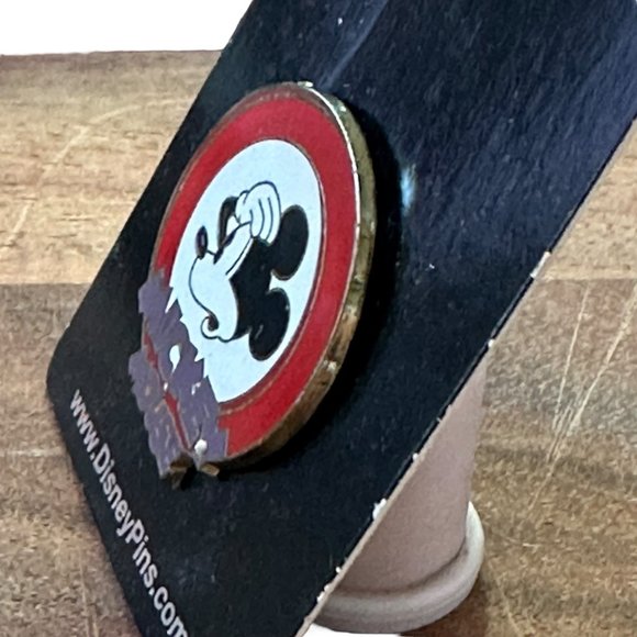Disney Pin Oh Mickey Mystery Pouch Red Circle Trading White Black Red Authentic - Picture 3 of 4